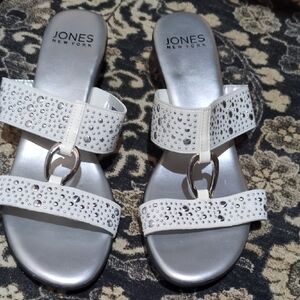 Jones New York White Sandals with Silver Accents
